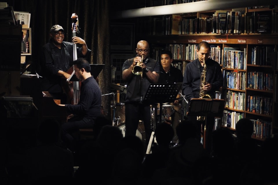 Photo Hike & Jazz @ Birds & Beckett